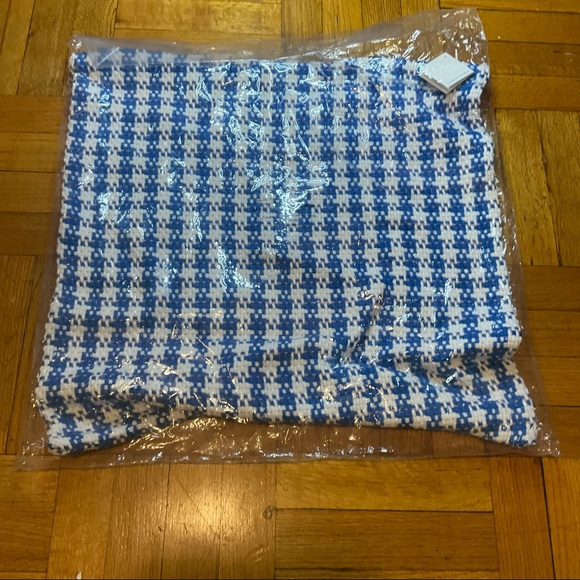 CRATE AND BARREL Bosquet 23" Blue Pillow Cover - Picture 5 of 5